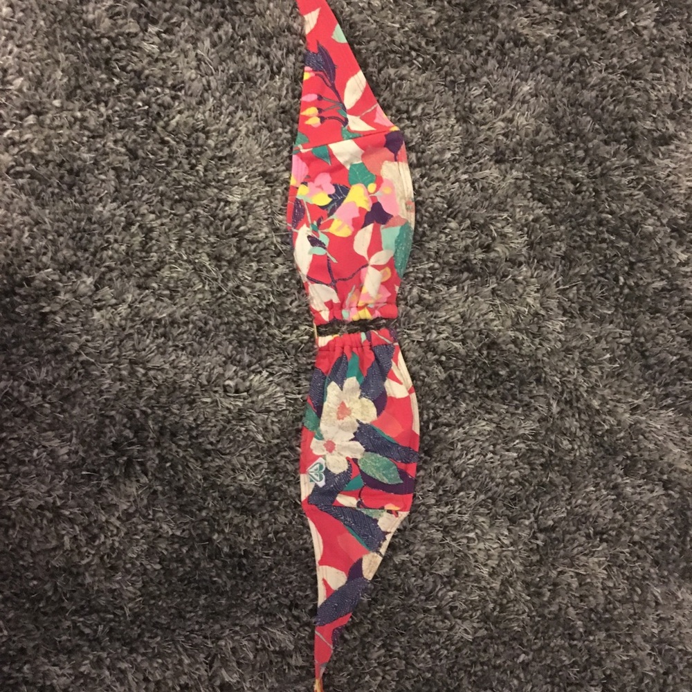 Roxy bandeau bikini top w/ removable padding